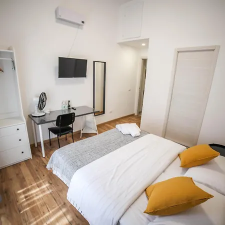 Cosmo 4*